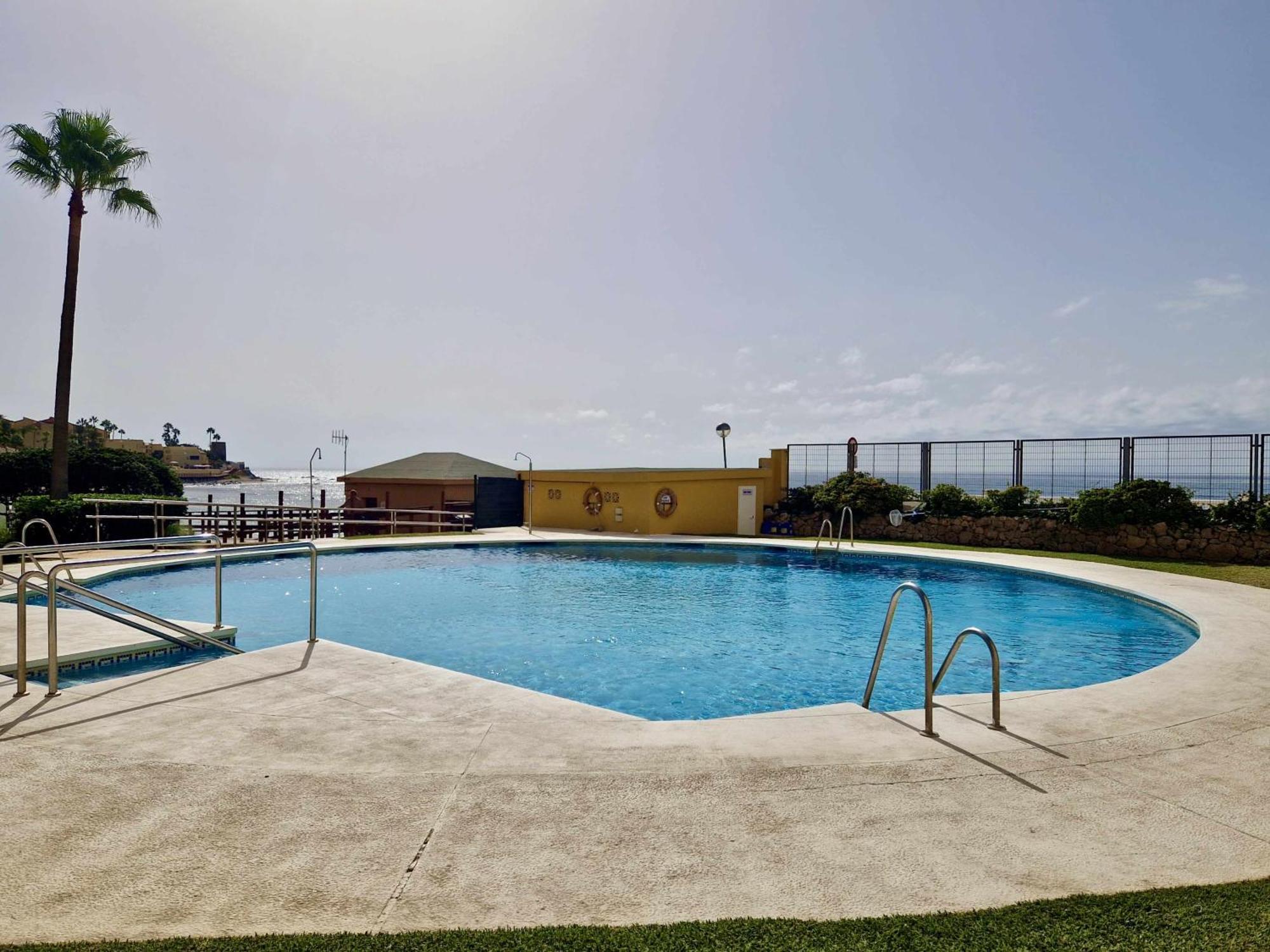 Ferienwohnung Sr Almirante 1ª Linea De Playa Sitio de Calahonda Exterior foto